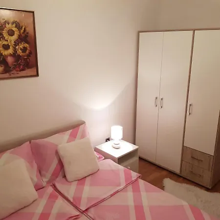 Apartman Bulevar Apartment