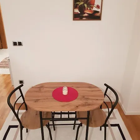 Apartman Bulevar Apartment *